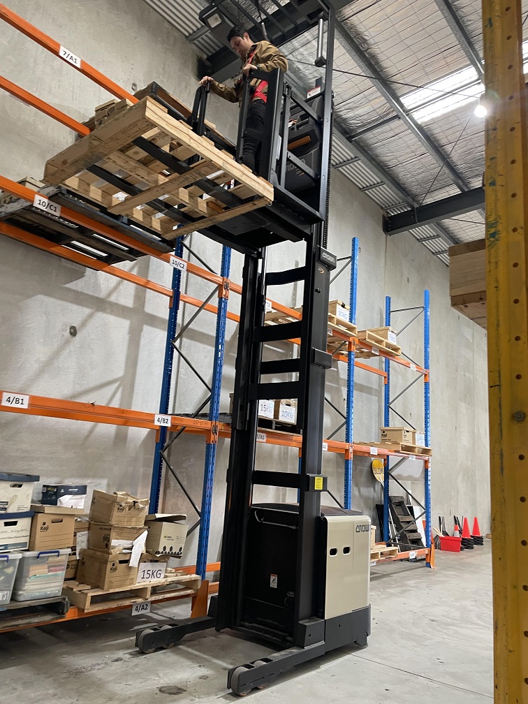 Reach Truck vs. Order Picker